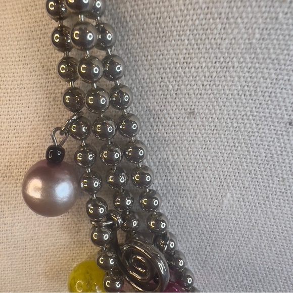 Colorful Beaded Necklace perfect for Spring/Summer - Picture 4 of 8